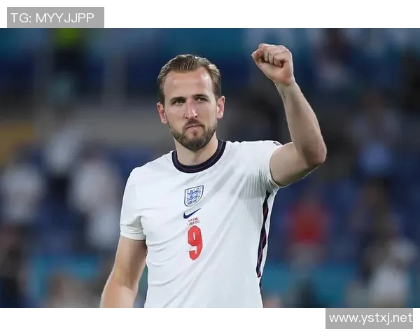 国际足联俱乐部世界杯热刺凯恩禁区外远射